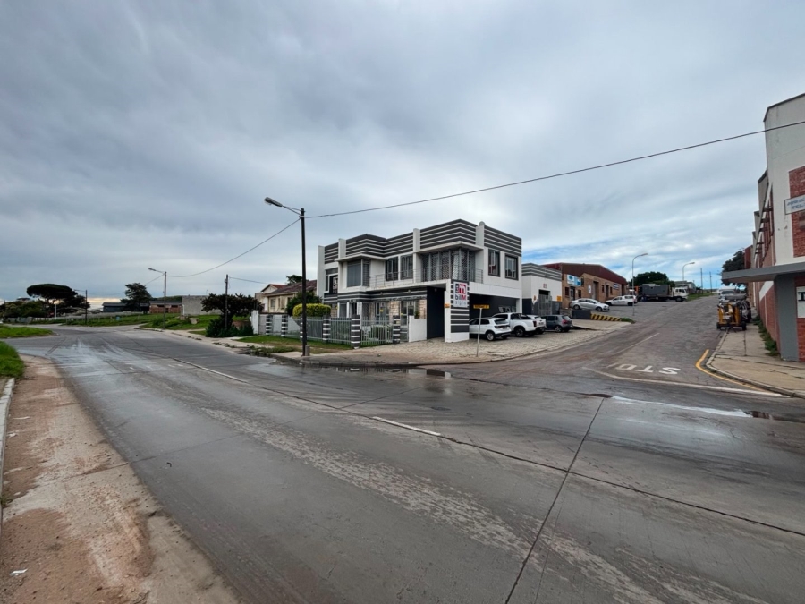 Commercial Property for Sale in Neave Industrial Eastern Cape